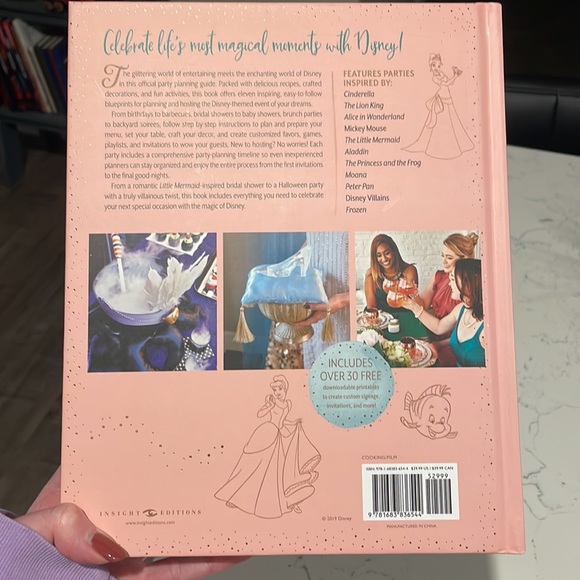 Disney cookbook - Picture 2 of 3